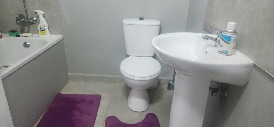 2 Bedroom Property for Sale in Greenville Garden City Western Cape